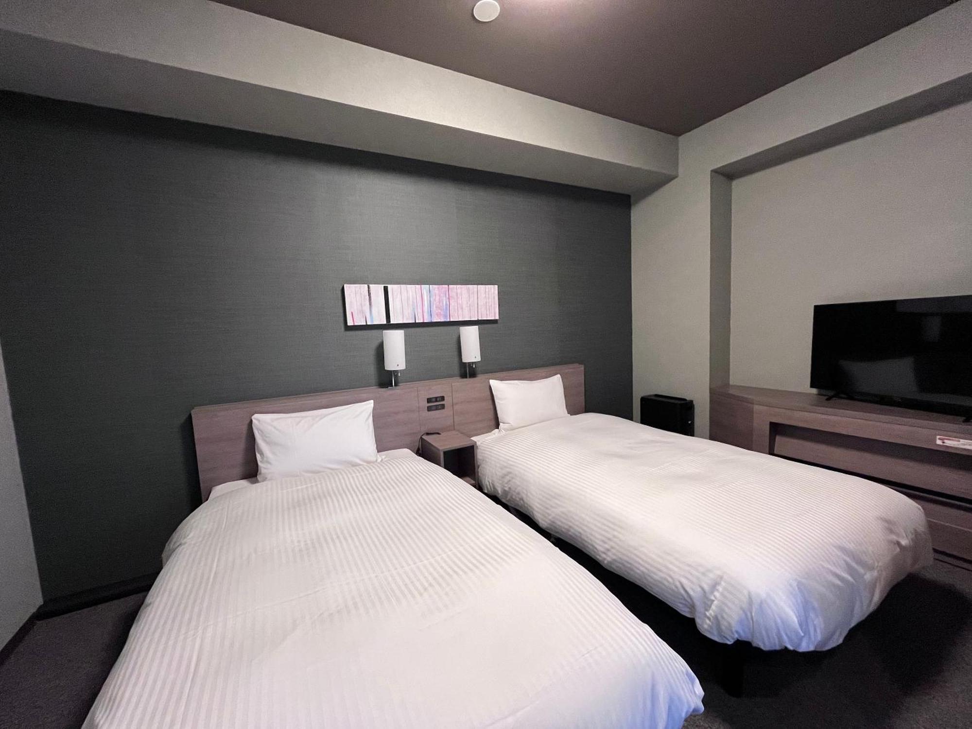Hotel Route Inn Kuwana Zewnętrze zdjęcie