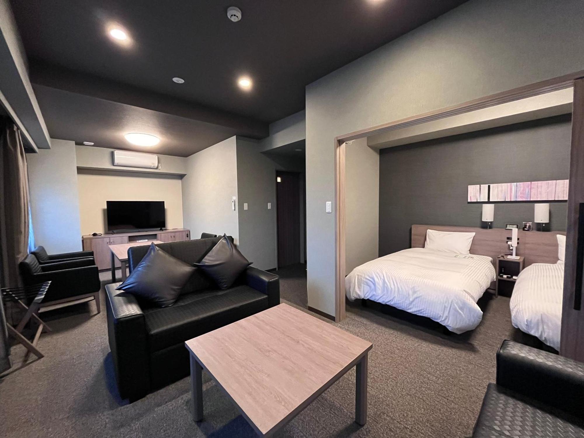 Hotel Route Inn Kuwana Zewnętrze zdjęcie